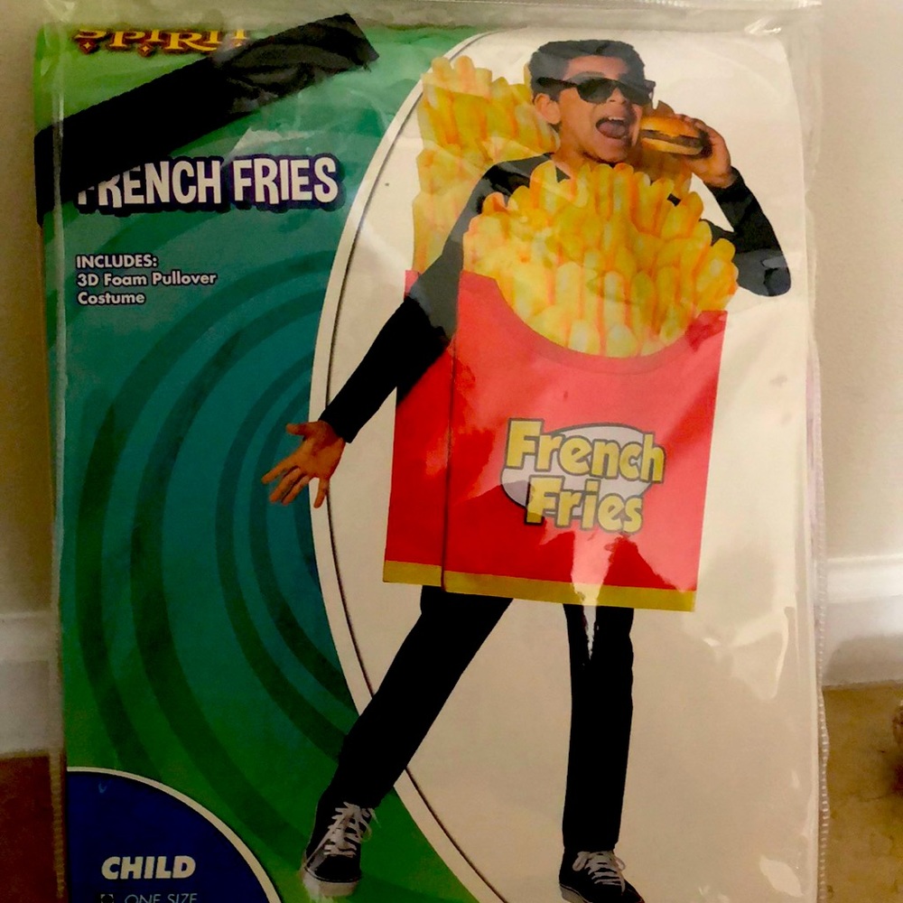 Kid’s Halloween costume! French Fries! One size ( 8 yrs +)